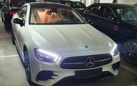 Mercedes-Benz E-Класс, 2021 год, 5 250 000 рублей, 10 фотография