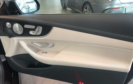 Mercedes-Benz E-Класс, 2021 год, 5 250 000 рублей, 4 фотография