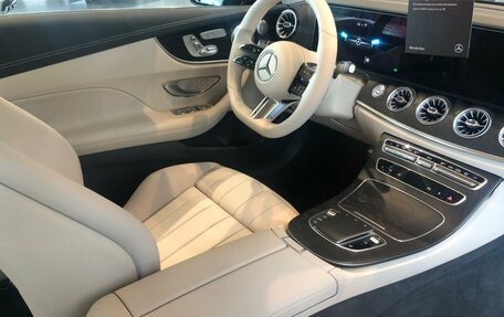 Mercedes-Benz E-Класс, 2021 год, 5 250 000 рублей, 6 фотография