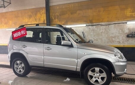 Chevrolet Niva I рестайлинг, 2013 год, 440 000 рублей, 2 фотография