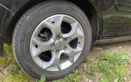 Opel Zafira B, 2011 год, 800 000 рублей, 9 фотография