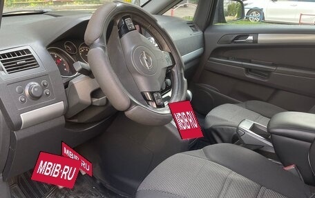 Opel Zafira B, 2011 год, 800 000 рублей, 5 фотография