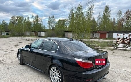 BMW 5 серия, 2004 год, 750 000 рублей, 4 фотография