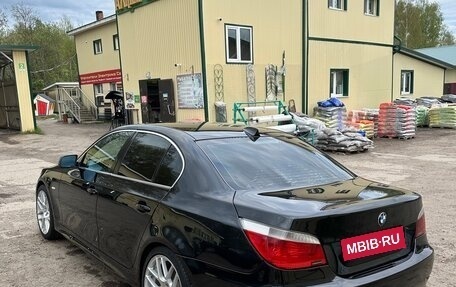 BMW 5 серия, 2004 год, 750 000 рублей, 10 фотография