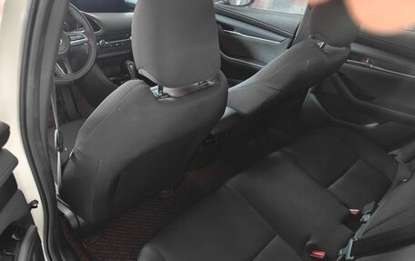 Mazda 3, 2022 год, 1 680 000 рублей, 9 фотография