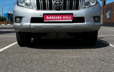 Toyota Land Cruiser Prado 150 рестайлинг 2, 2011 год, 3 250 000 рублей, 2 фотография