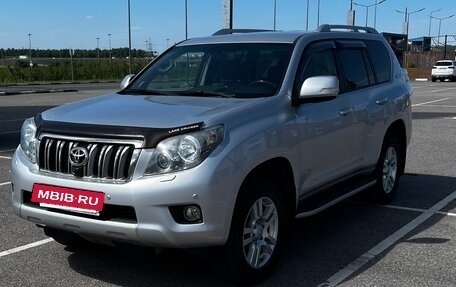 Toyota Land Cruiser Prado 150 рестайлинг 2, 2011 год, 3 250 000 рублей, 10 фотография