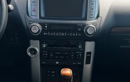 Toyota Land Cruiser Prado 150 рестайлинг 2, 2011 год, 3 250 000 рублей, 21 фотография