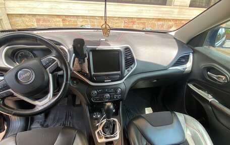 Jeep Cherokee, 2014 год, 1 900 000 рублей, 10 фотография