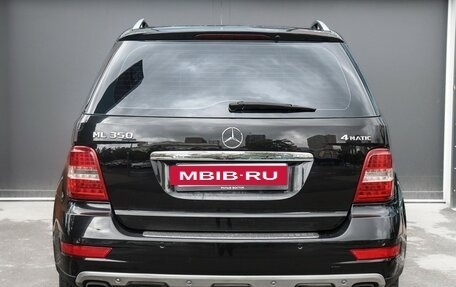 Mercedes-Benz M-Класс, 2010 год, 1 199 000 рублей, 6 фотография