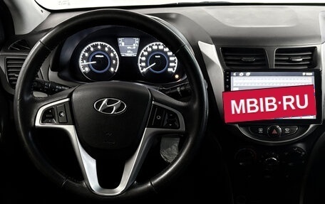 Hyundai Solaris II рестайлинг, 2011 год, 517 000 рублей, 6 фотография