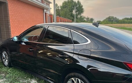 Hyundai Sonata VIII, 2020 год, 2 700 000 рублей, 2 фотография