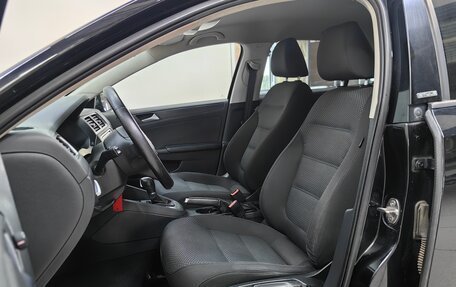 Volkswagen Jetta VI, 2014 год, 911 000 рублей, 6 фотография