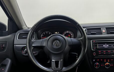Volkswagen Jetta VI, 2014 год, 911 000 рублей, 11 фотография