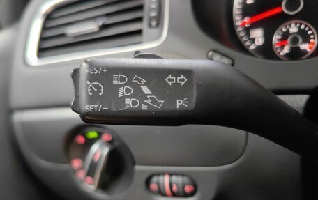 Volkswagen Jetta VI, 2014 год, 911 000 рублей, 18 фотография