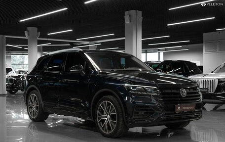 Volkswagen Touareg III, 2018 год, 5 000 000 рублей, 2 фотография