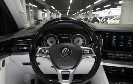 Volkswagen Touareg III, 2018 год, 5 000 000 рублей, 11 фотография