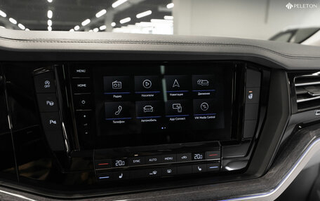Volkswagen Touareg III, 2018 год, 5 000 000 рублей, 21 фотография