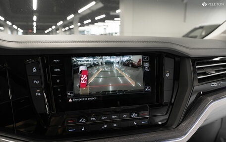 Volkswagen Touareg III, 2018 год, 5 000 000 рублей, 23 фотография