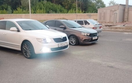 Skoda Superb III рестайлинг, 2010 год, 800 000 рублей, 6 фотография