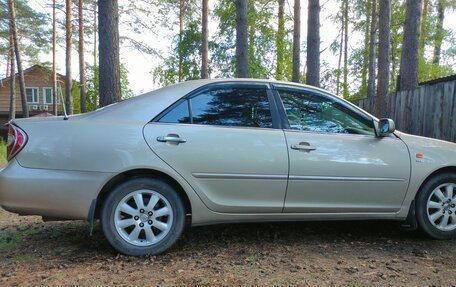 Toyota Camry V40, 2002 год, 820 000 рублей, 5 фотография