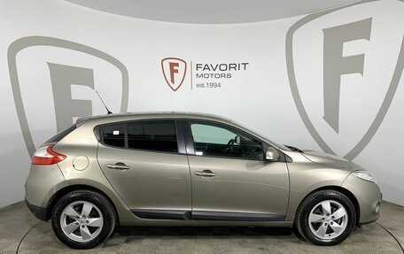 Renault Megane III, 2011 год, 549 000 рублей, 4 фотография