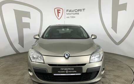 Renault Megane III, 2011 год, 549 000 рублей, 2 фотография