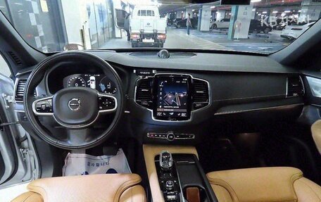 Volvo XC90 II рестайлинг, 2021 год, 4 320 000 рублей, 9 фотография