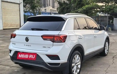 Volkswagen T-Roc I, 2021 год, 1 210 213 рублей, 7 фотография