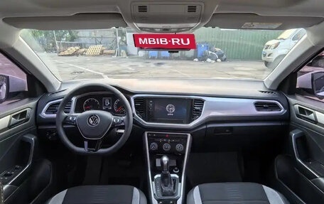 Volkswagen T-Roc I, 2021 год, 1 210 213 рублей, 14 фотография