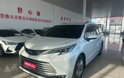 Toyota Sienna, 2024 год, 4 802 000 рублей, 1 фотография