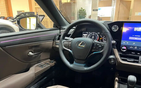 Lexus ES VII, 2025 год, 4 244 027 рублей, 12 фотография