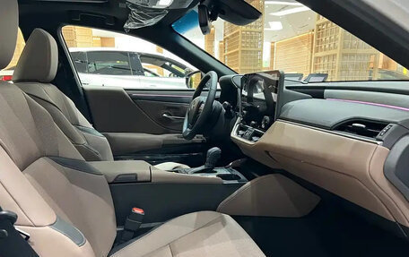 Lexus ES VII, 2025 год, 4 244 027 рублей, 13 фотография