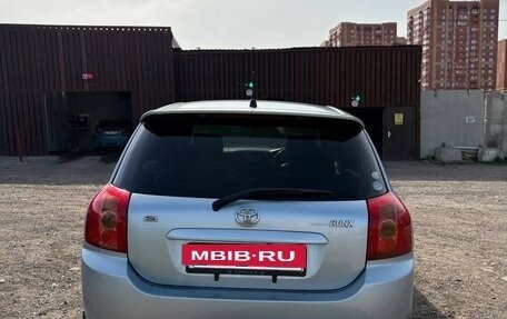 Toyota Corolla, 2004 год, 650 000 рублей, 3 фотография