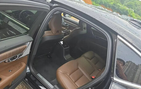 Volvo S90 II рестайлинг, 2024 год, 5 417 000 рублей, 5 фотография