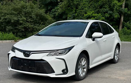 Toyota Corolla, 2021 год, 1 405 000 рублей, 3 фотография