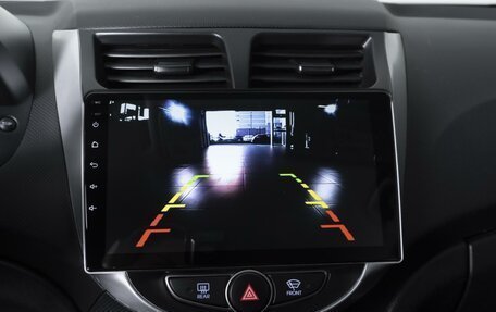 Hyundai Solaris II рестайлинг, 2015 год, 1 159 000 рублей, 12 фотография
