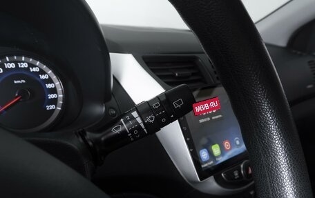 Hyundai Solaris II рестайлинг, 2015 год, 1 159 000 рублей, 15 фотография