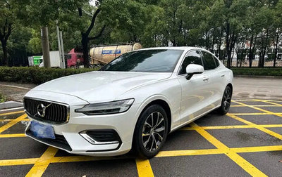 Volvo S60 III, 2022 год, 3 120 690 рублей, 1 фотография