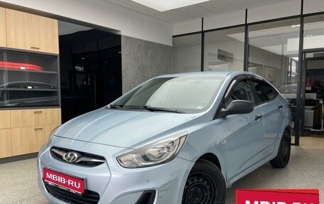 Hyundai Solaris II рестайлинг, 2011 год, 620 000 рублей, 1 фотография