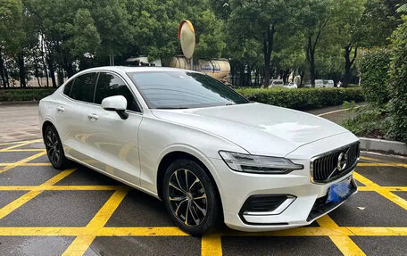 Volvo S60 III, 2022 год, 3 120 690 рублей, 3 фотография