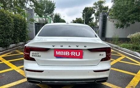 Volvo S60 III, 2022 год, 3 120 690 рублей, 6 фотография