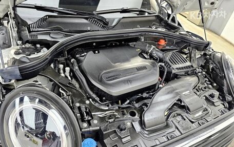 MINI Clubman, 2023 год, 3 050 000 рублей, 6 фотография