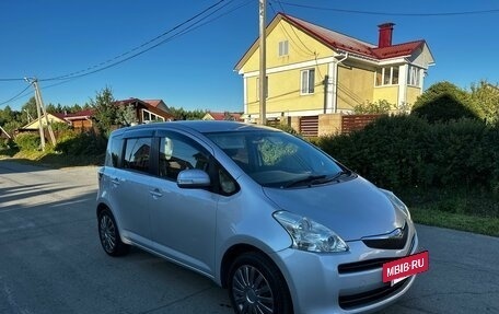 Toyota Ractis I, 2009 год, 550 000 рублей, 10 фотография