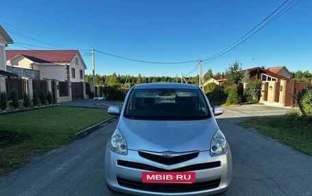 Toyota Ractis I, 2009 год, 550 000 рублей, 5 фотография