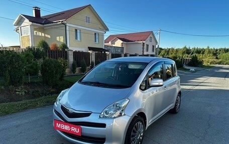 Toyota Ractis I, 2009 год, 550 000 рублей, 8 фотография