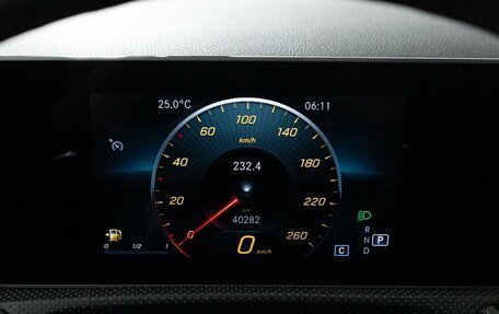 Mercedes-Benz CLA, 2019 год, 2 990 000 рублей, 12 фотография