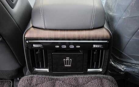 Toyota Crown, 2025 год, 4 520 000 рублей, 26 фотография