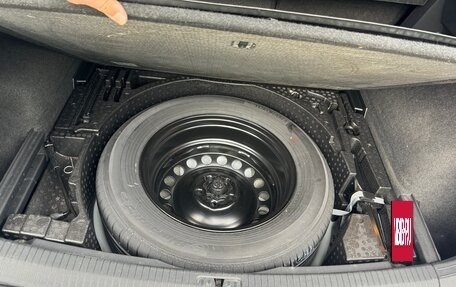 Volkswagen Tiguan II, 2020 год, 2 300 000 рублей, 2 фотография