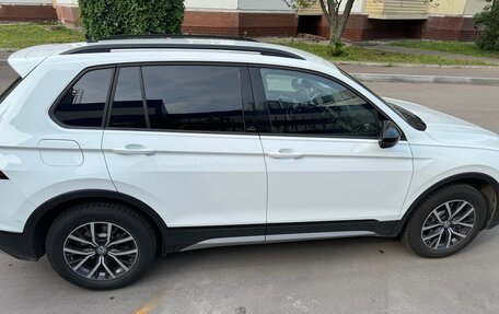 Volkswagen Tiguan II, 2020 год, 2 300 000 рублей, 11 фотография
